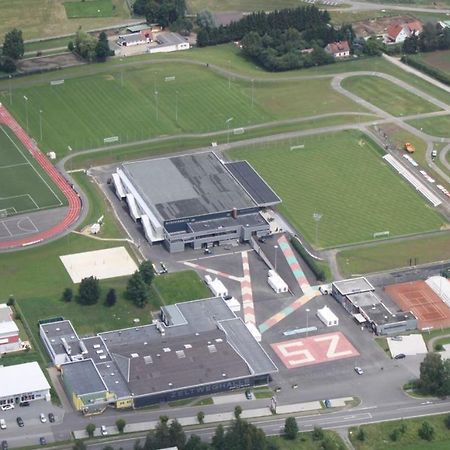 Camping Sportzentrum Zeltweg - A Silent Alternative Exterior photo